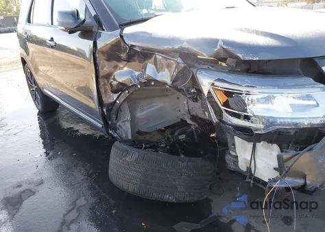 2018 Ford Explorer Xlt из США, поврежденный, VIN 1FM5K7D80JGC28156